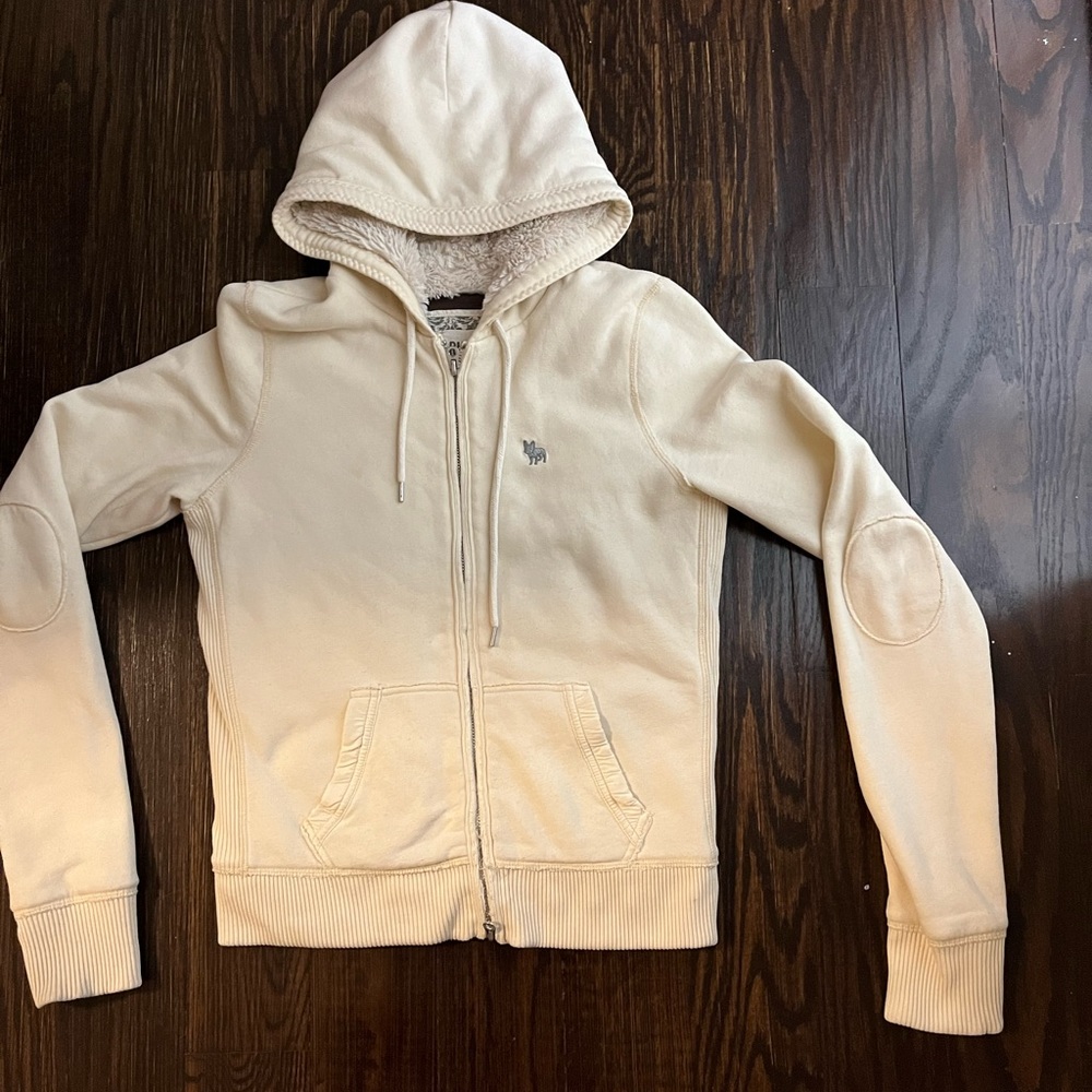 Ruehl No. 925 faux fur lined thick zip up hoodie cream large l